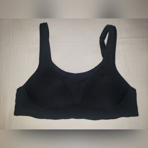 Lululemon sports bra 32B